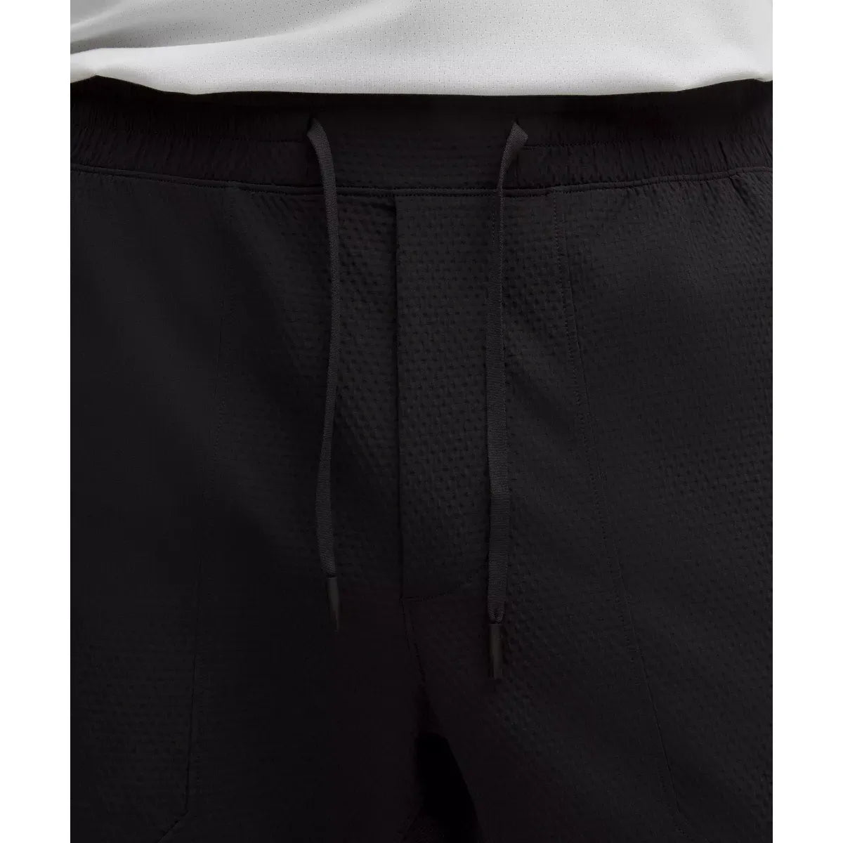 Lululemon Men's License to Train Textured Jogger Regular in Black