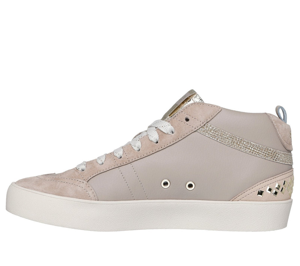 Strand Star - Studded Step