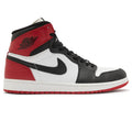 Preloved - Air Jordan 1 Retro High OG Black Toe (2013) Sneakers