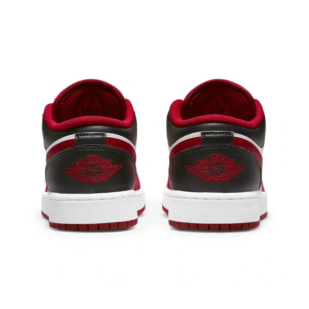 Air Jordan 1 Low Bulls (GS) Sneakers - Red
