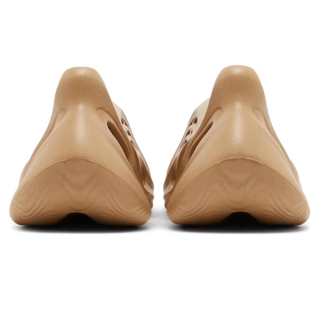 Adidas Yeezy Foam RNNR Clay Taupe Sandals - Beige