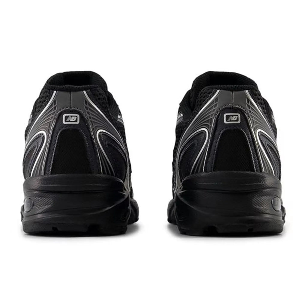 New Balance 740v2 Black Silver Metallic Sneakers