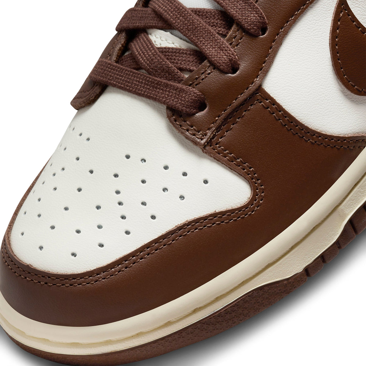 Nike Dunk Low Cacao Wow - Women's Sneakers - Brown